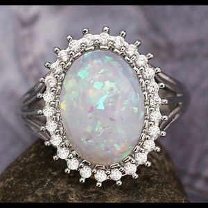 Opal wedding ring 925